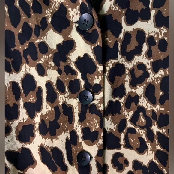 Charlotte Russe Leopard Print Long Sleeve Dress - Picture 4 of 5